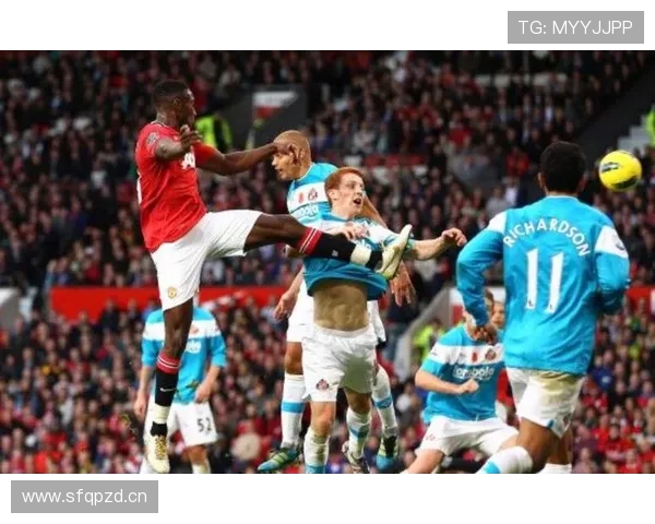 从边路到中路：曼联缺失的空间利用能力