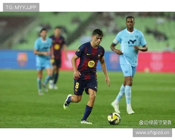 巴萨表面有竞争力实则问题显现，强强对话表现波动对争冠形势产生影响