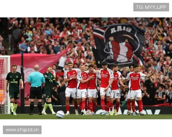 曼联重返欧冠难度加大,竞争格局变化带来更大挑战。