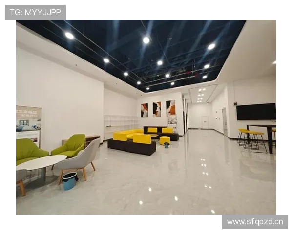 蒋圣龙家里冰箱塞满蛋白粉，邻居以为开了健身房