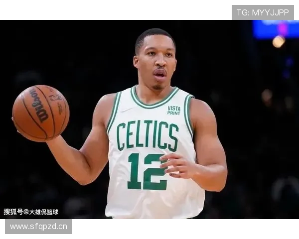 巴郎·戴维斯无球掩护提升得分效率 拉开球队进攻空间